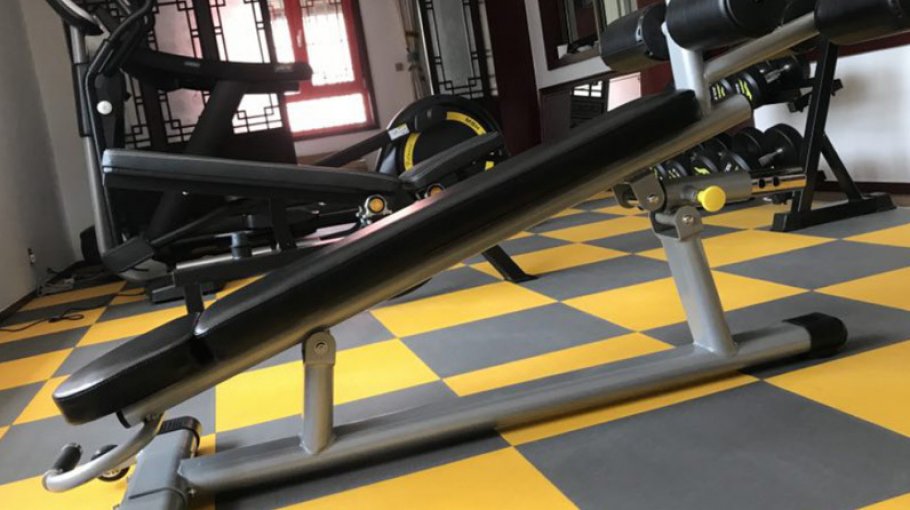 橡胶地板-如何为您的健身房选择合适的地板？